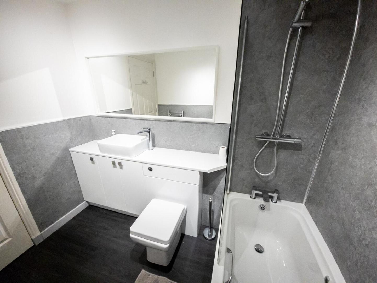 Tranquil 2Bed/2Bath Duplex Falkirk Dış mekan fotoğraf